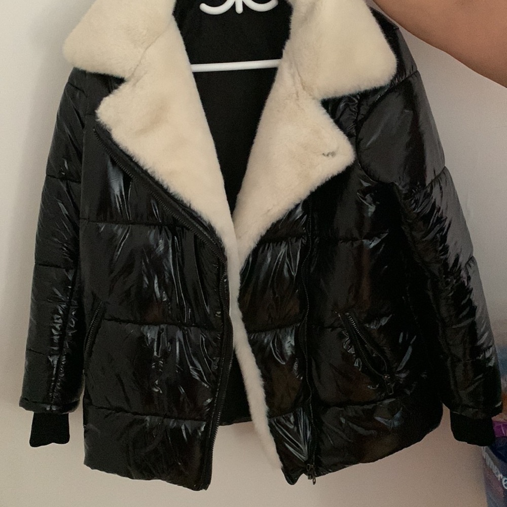 Winter jacket - Picture 2 of 5